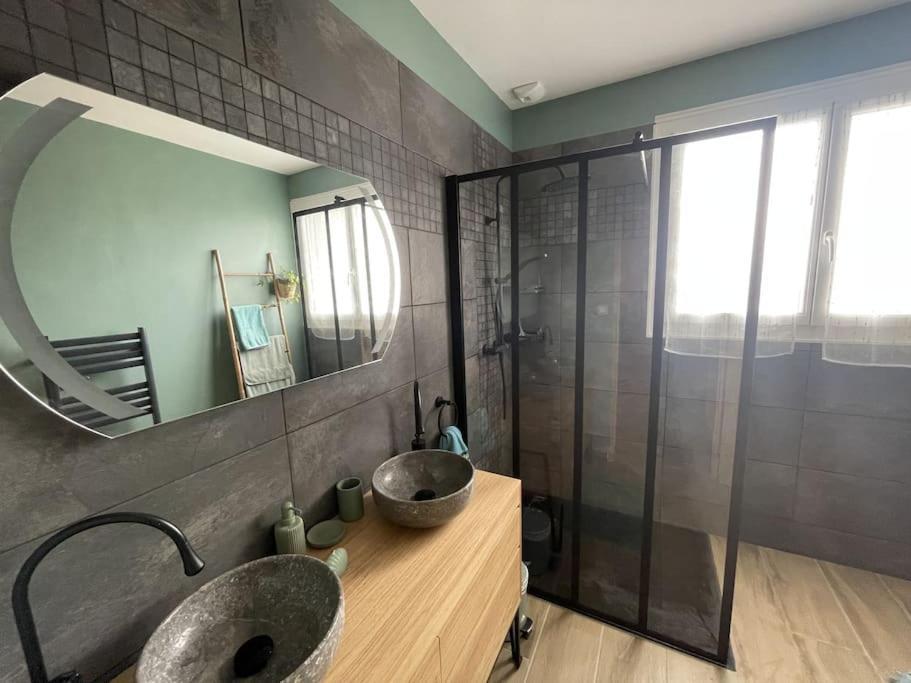 Charmante Maison Individuelle A 利慕 外观 照片