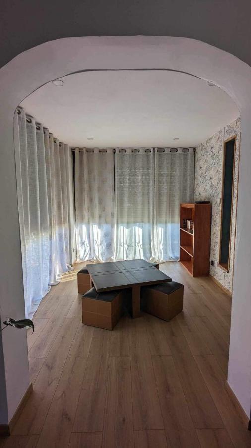 Charmante Maison Individuelle A 利慕 外观 照片